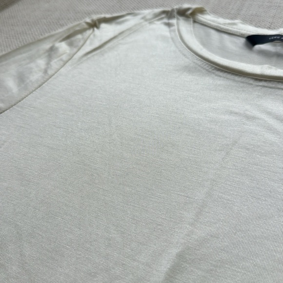 Vero Moda, M, ivory, silky viscose, Tshirt - Picture 3 of 4